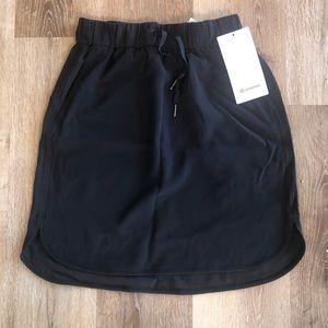 Lululemon on the fly skirt